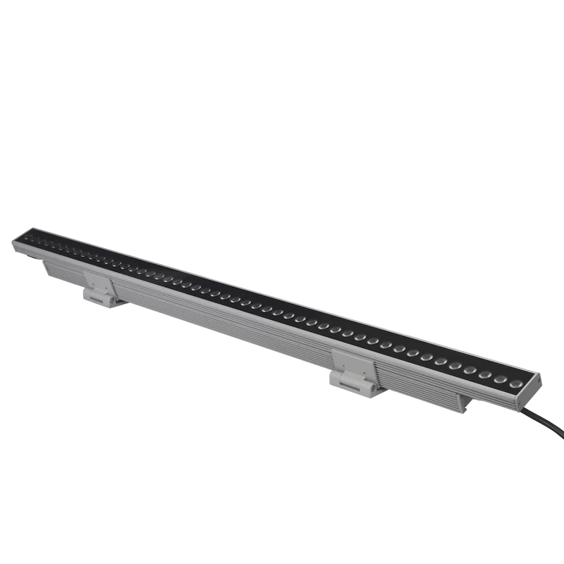 Senik Graze Lit 4000K 4Ft 15x40 Optic